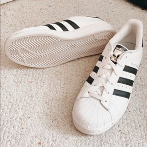 basically new adidas superstar classic b&w